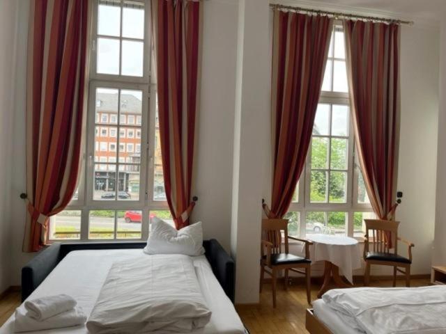 Hotel Porta Nigra Victus Trier Exterior foto